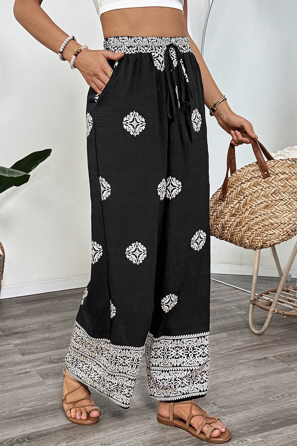 Black Abstract Print Drawstring Waist Wide Leg Pants