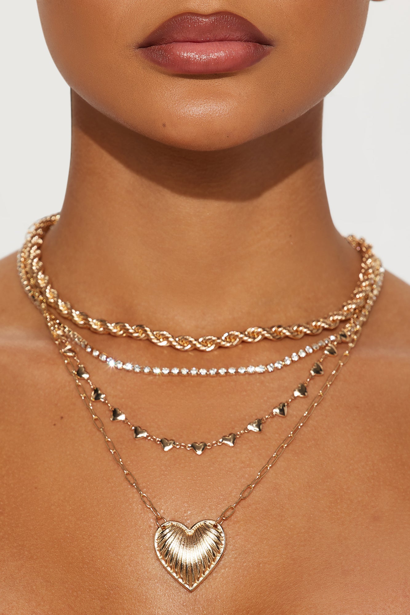 https://cdn.shopify.com/s/files/1/0293/9277/files/05-06-24_S4_40_TNLD832133_Gold_CXB_DO_12-28-09_0995_PXF.jpg?v=1715121179