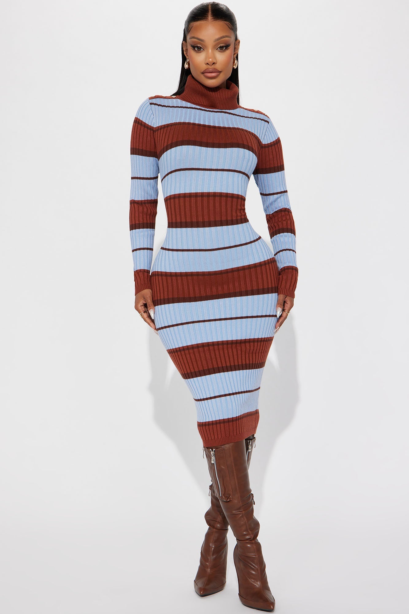 https://cdn.shopify.com/s/files/1/0293/9277/files/08-15-23Studio7_TK_RL_14-42-59_7_RDAG1880FN_Redcombo_33470_CM.jpg?v=1692650437