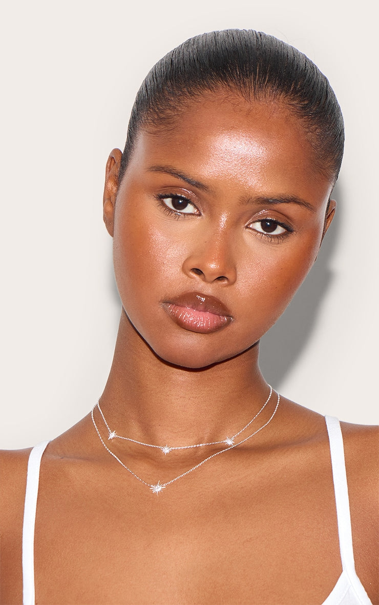 https://cdn-img.prettylittlething.com/3/4/6/d/346d1bf6249e8040c70357151207bd36fe10066b_CMU9860_3_real_silver_plated_star_diamante_necklace.jpg
