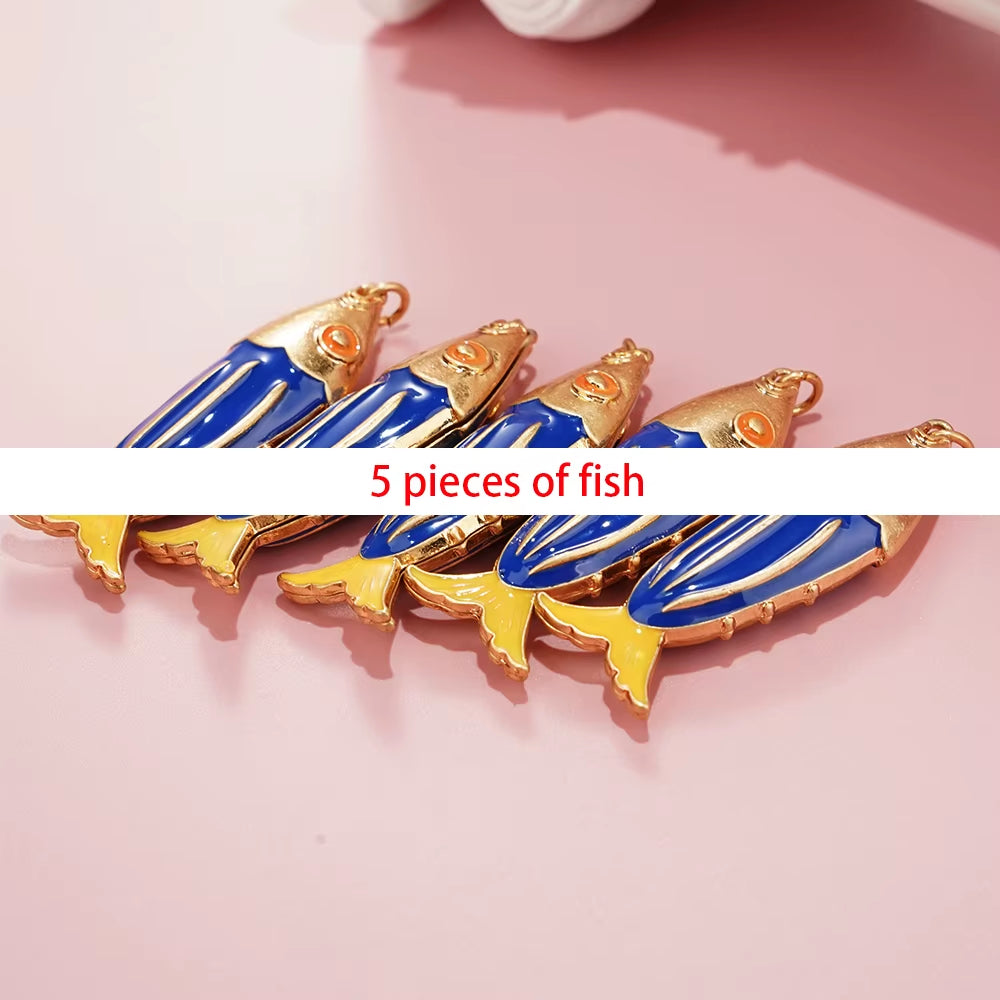 Cute Enamel Mermaid Necklace Fish Charm Pendant for Girls Women Ocean Animals Jewelry Gifts Charms Mermaid Accessories 