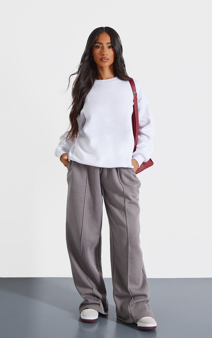 https://cdn-img.prettylittlething.com/5/e/4/c/5e4c7d9a3173f1525f7d503325088c2b90b93f1e_cng1317_3.jpg
