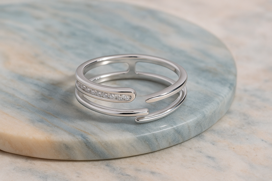 Vaerine 1pc Elegant Fashionable Minimalist Romantic Shiny 925 Silver