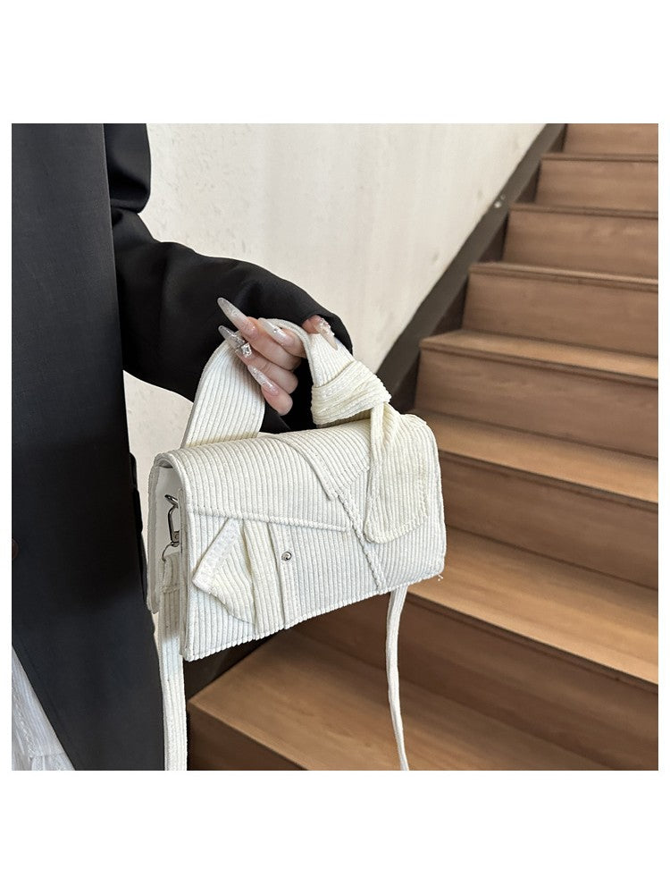 https://imgs3.wholesale7.net/jxc/images/202503/12/goods_img/_P_20250312172020655_385.jpeg