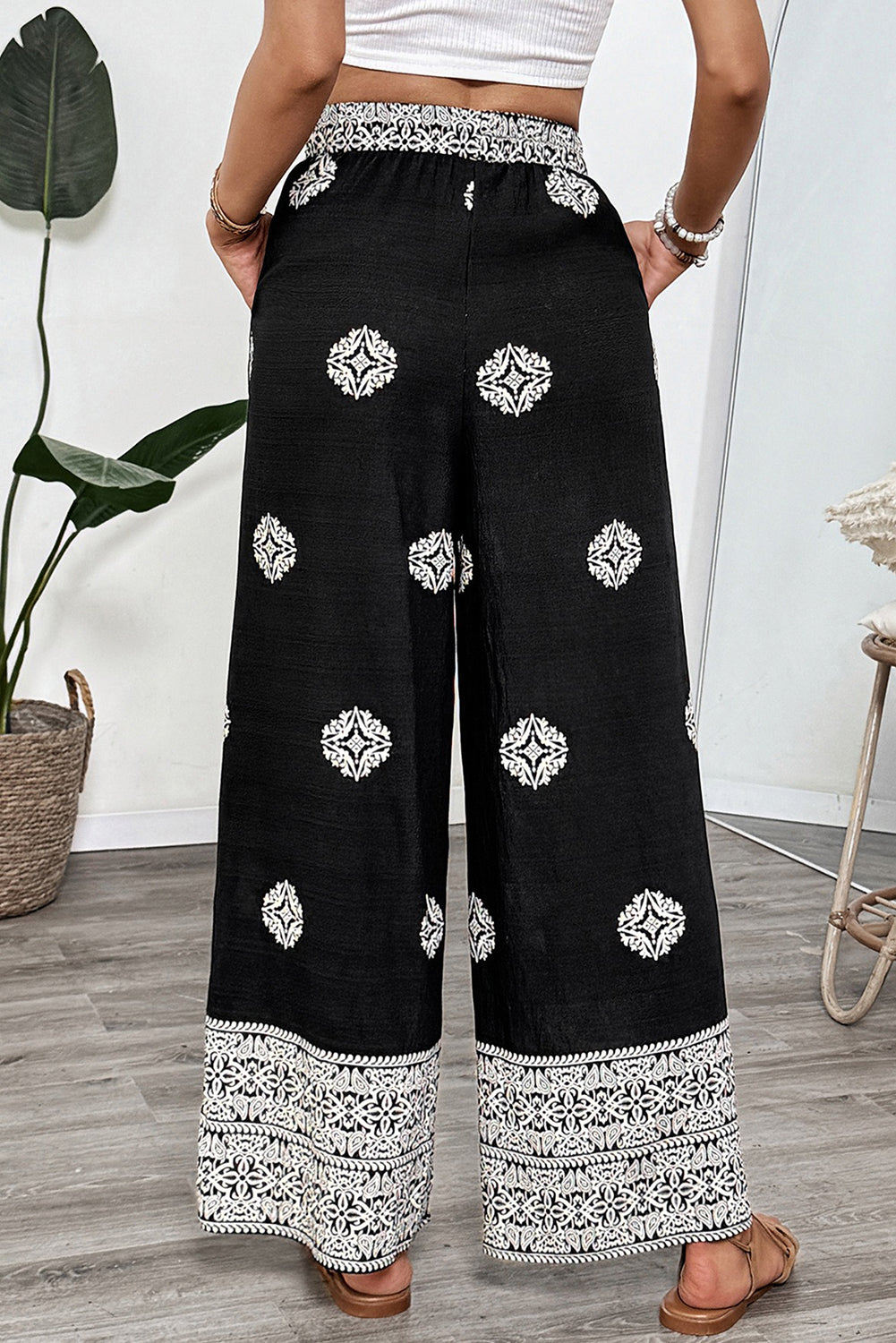 Black Abstract Print Drawstring Waist Wide Leg Pants