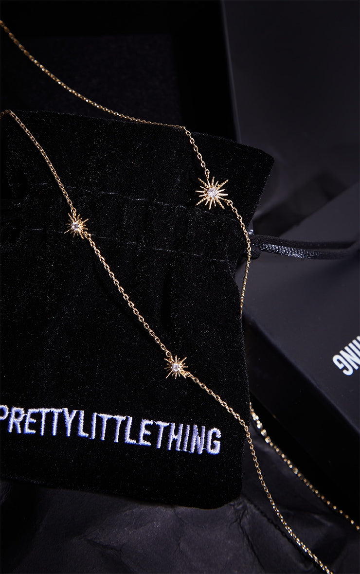 https://cdn-img.prettylittlething.com/b/c/9/0/bc90b452df07c27c7d3ea68f0c5af3cd7db17e49_cmu9859_4.jpg
