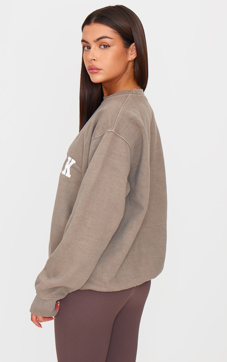 https://cdn-img.prettylittlething.com/d/b/9/c/db9ce9a887b0da222aa202c6229248574c1925da_cmw7426_2.jpg