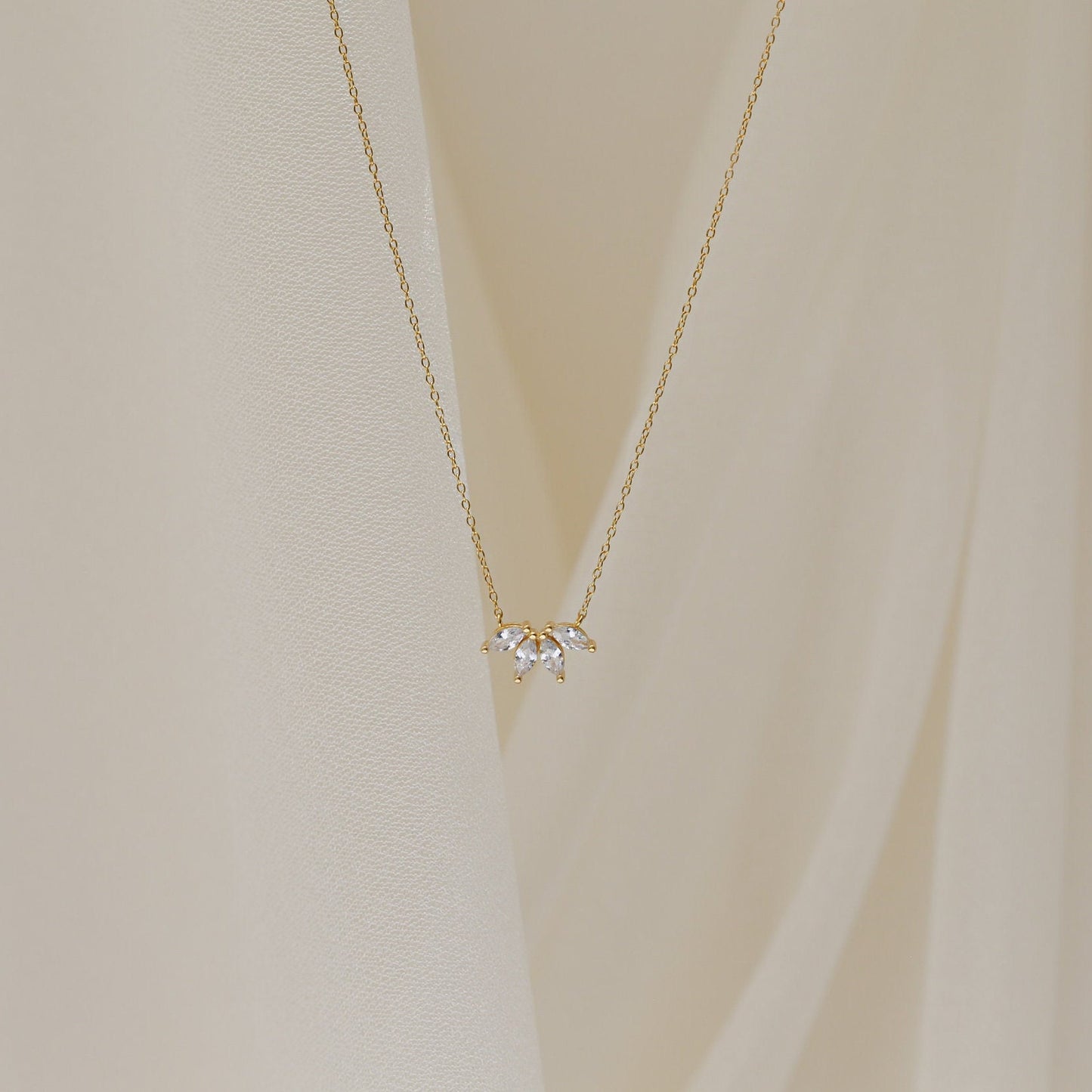 https://i.etsystatic.com/10204022/r/il/90bb63/3394403887/il_fullxfull.3394403887_rida.jpg