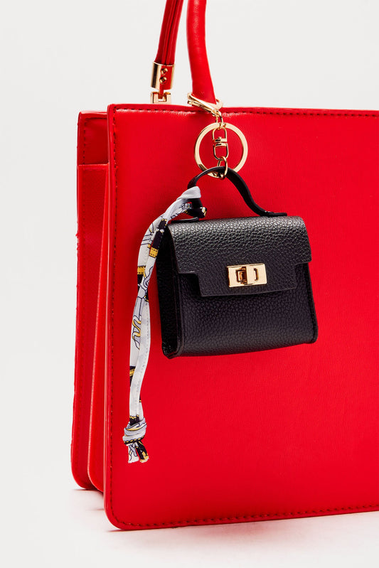 https://cdn.shopify.com/s/files/1/0293/9277/files/09-30-24_S15_67_ZDKAC81471_Black_CZ_14-32-395802_ES.jpg?v=1727974530