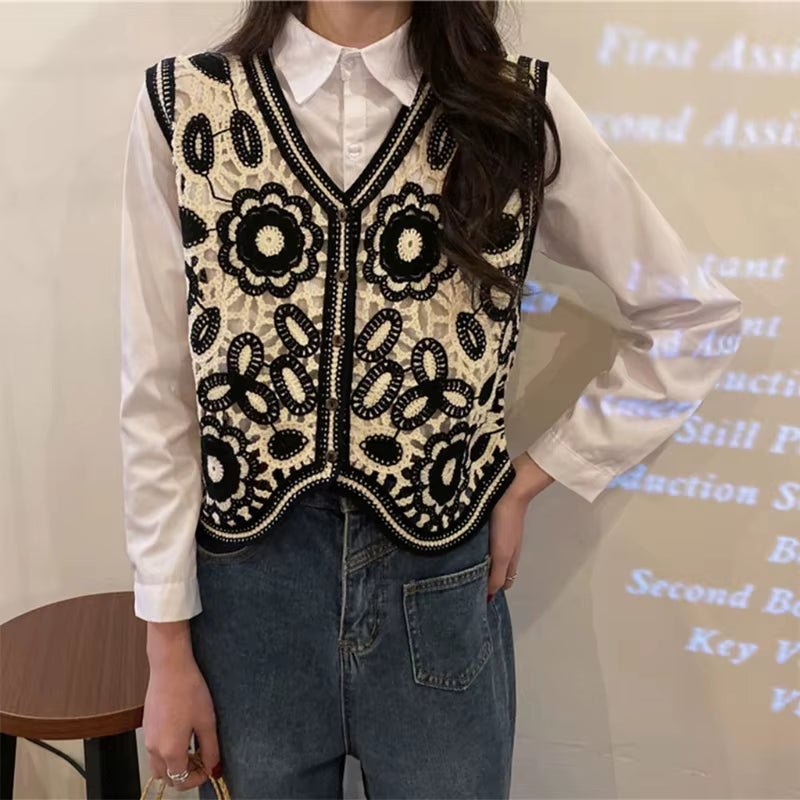 Women Vintage Hollow Out Crochet Crop Top Vest Embroidery Floral Sleeveless Jacket Cardigan Button down Boho Hippie Casual New